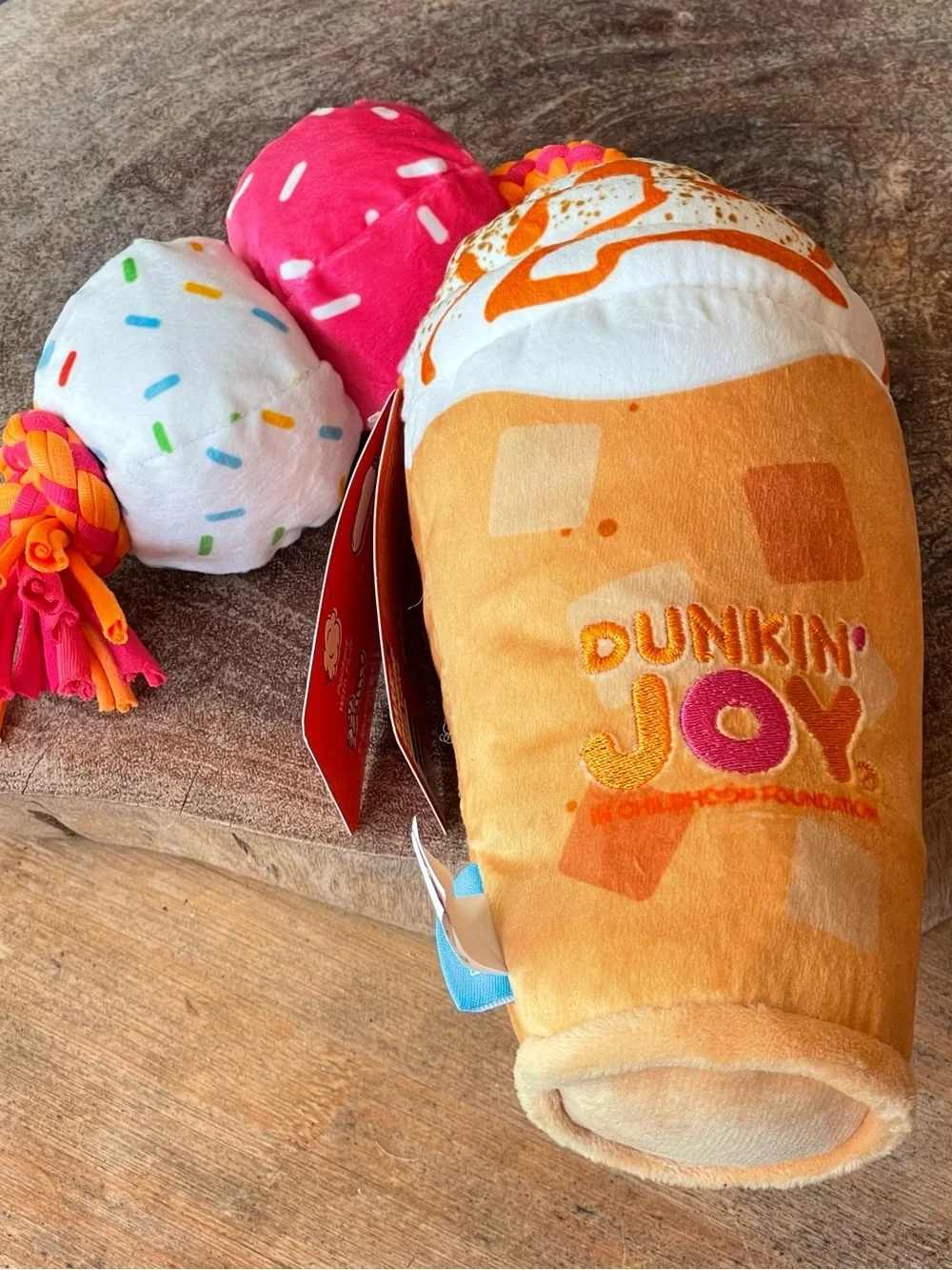 New DUNKIN & BARK SIGNATURE Cinnamon LATTE XL Dog Toy